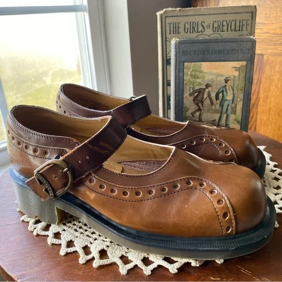 RARE Vintage 90s Doc Martens 8307-AW004 Brown Leather Mary Jane Platform Loafers - Picture 9 of 16